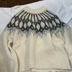 Banana Republic Cream and Gray Turtleneck Sweater